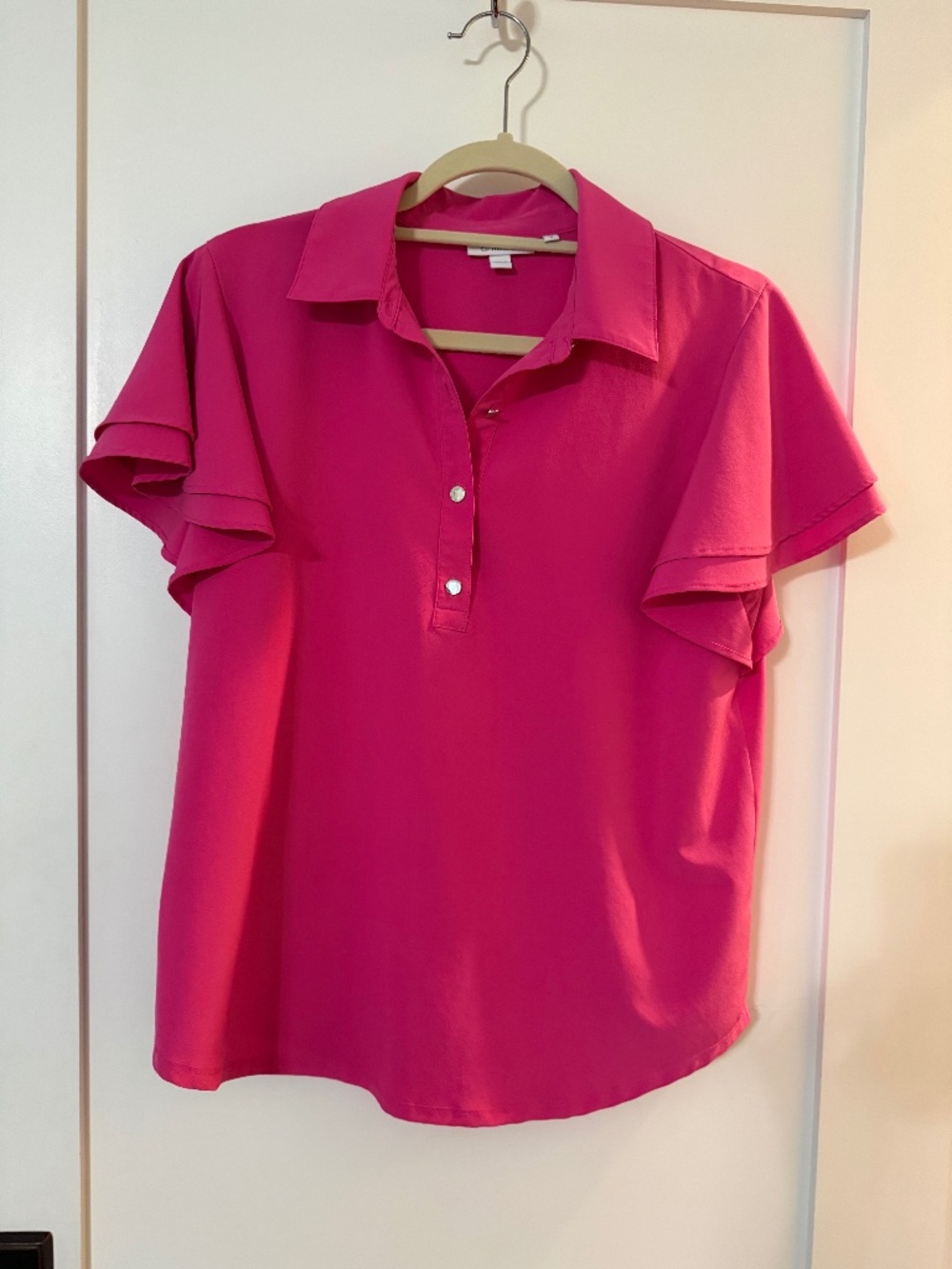 Zenergy by Chico's Flutter Sleeve Bright Pink Neema Top Size 1 (US Size 10)